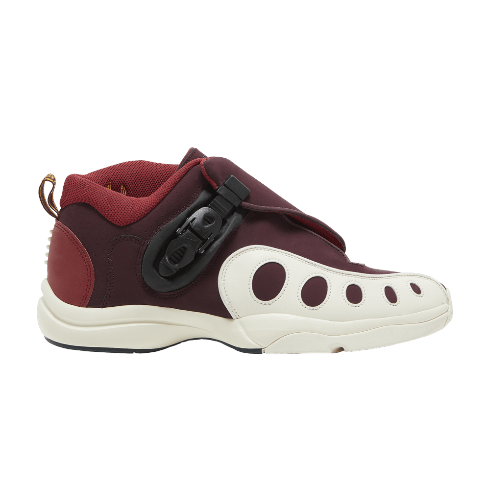 zoom-gp-maroon-ar4342-600