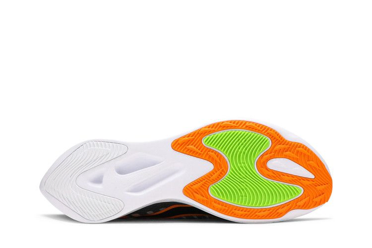 Кроссовки Nike Zoom Gravity 'Kumquat'