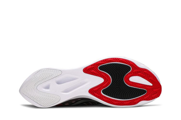 Кроссовки Nike Zoom Gravity 'University Red Silver'