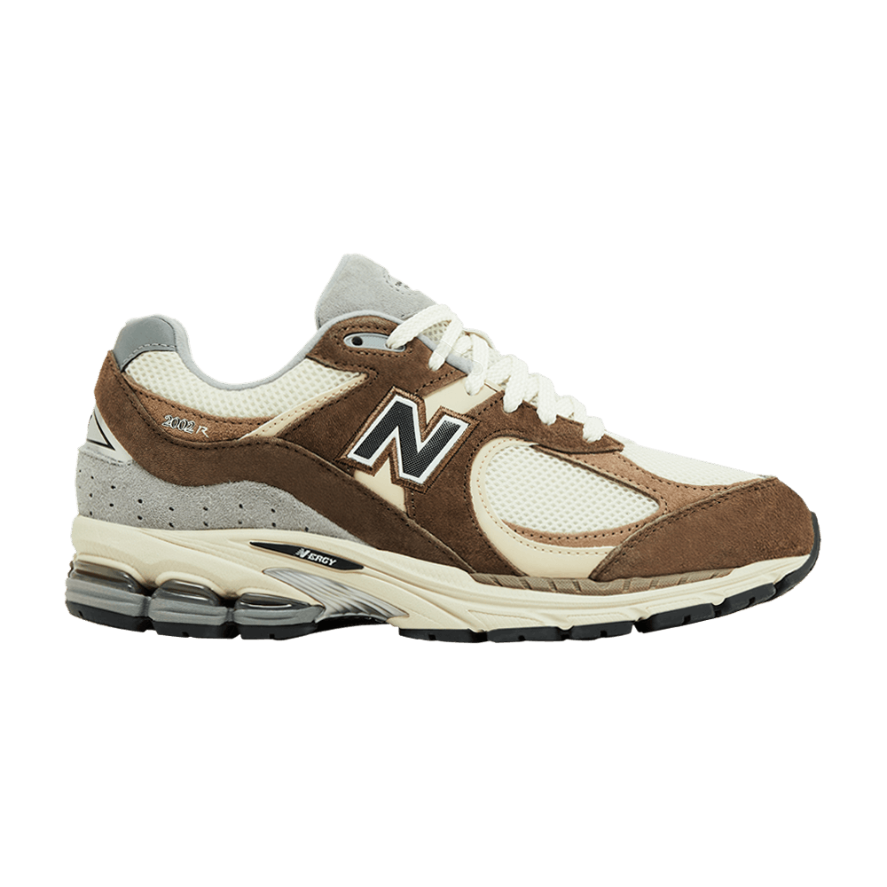 2002r-emerging-brown-pack-m2002rfz