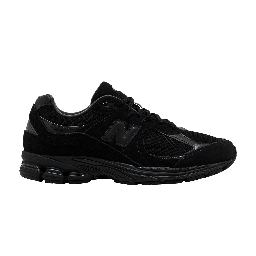 2002r-triple-black-suede-u2002rbl