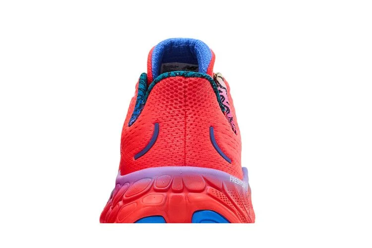 Кроссовки New Balance Fresh Foam X More v4 'Electric Red Bright Lapis'
