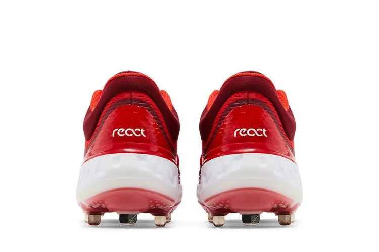 Кроссовки Nike Alpha Huarache Elite 4 Low 'University Red'