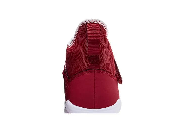 Кроссовки Nike Alpha Menace Pro 2 Mid 'White Team Crimson'