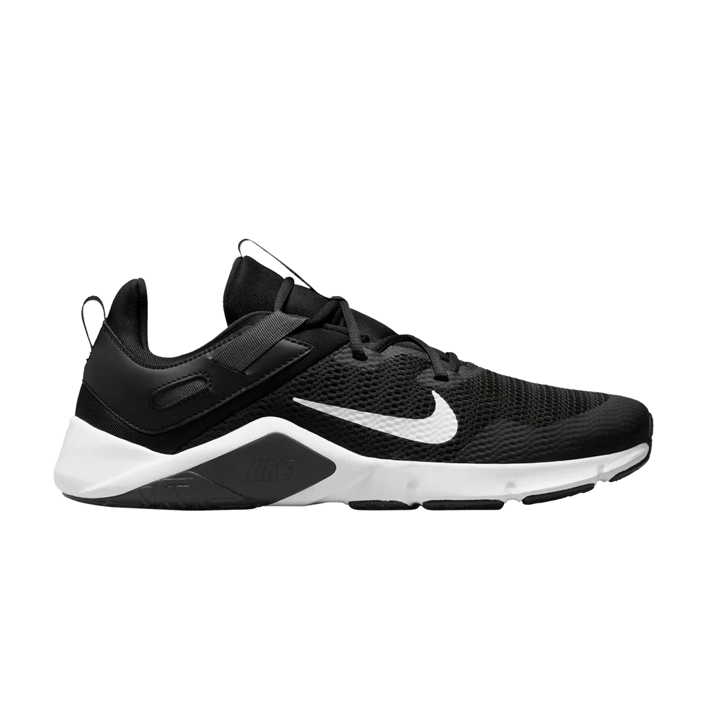 Кроссовки Nike Legend Essential 'Black White'