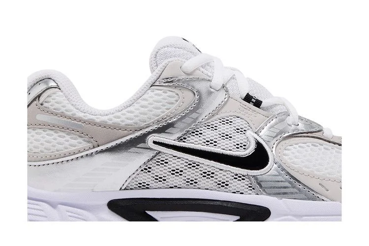 Кроссовки Nike V5 RNR GS 'White Vast Grey'
