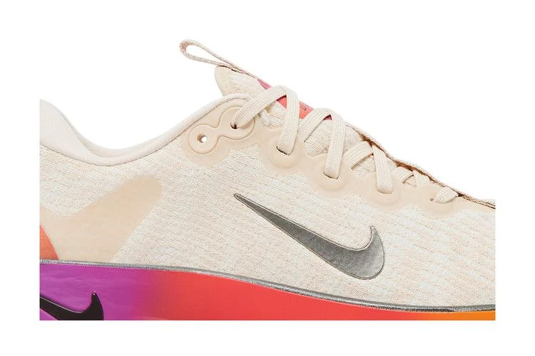 Кроссовки Nike Wmns Motiva SE 'Pearl White Vivid Purple'