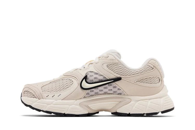Кроссовки Nike Wmns V5 RNR 'Light Orewood Brown'