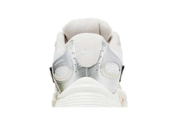 Кроссовки Nike Wmns V5 RNR 'Summit White Light Orewood'