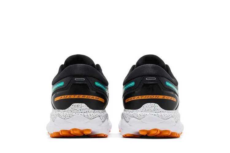 Krossovki-Pieter-Ceizer-x-Mizuno-Wave-Skyrise-Amsterdam-5