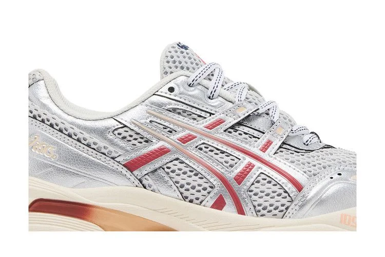 Krossovki-Sneakersnstuff-x-ASICS-Wmns-Gel-1090-Pure-Silver-Salmon-1
