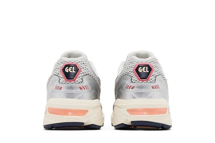 Krossovki-Sneakersnstuff-x-ASICS-Wmns-Gel-1090-Pure-Silver-Salmon-5