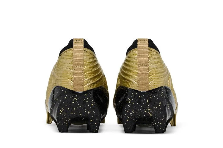 Кроссовки Under Armour Blur Pro 'Golden Child'