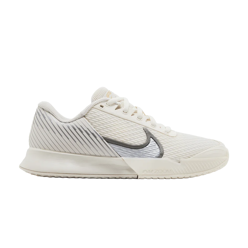 Кроссовки Wmns NikeCourt Air Zoom Vapor Pro 2 Premium HC 'Gold Flair Pack'