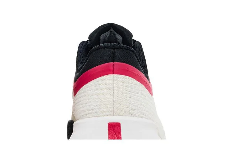 Кроссовки Wmns NikeCourt Air Zoom Vapor Pro 3 HC 'Team Red Rush Pink'