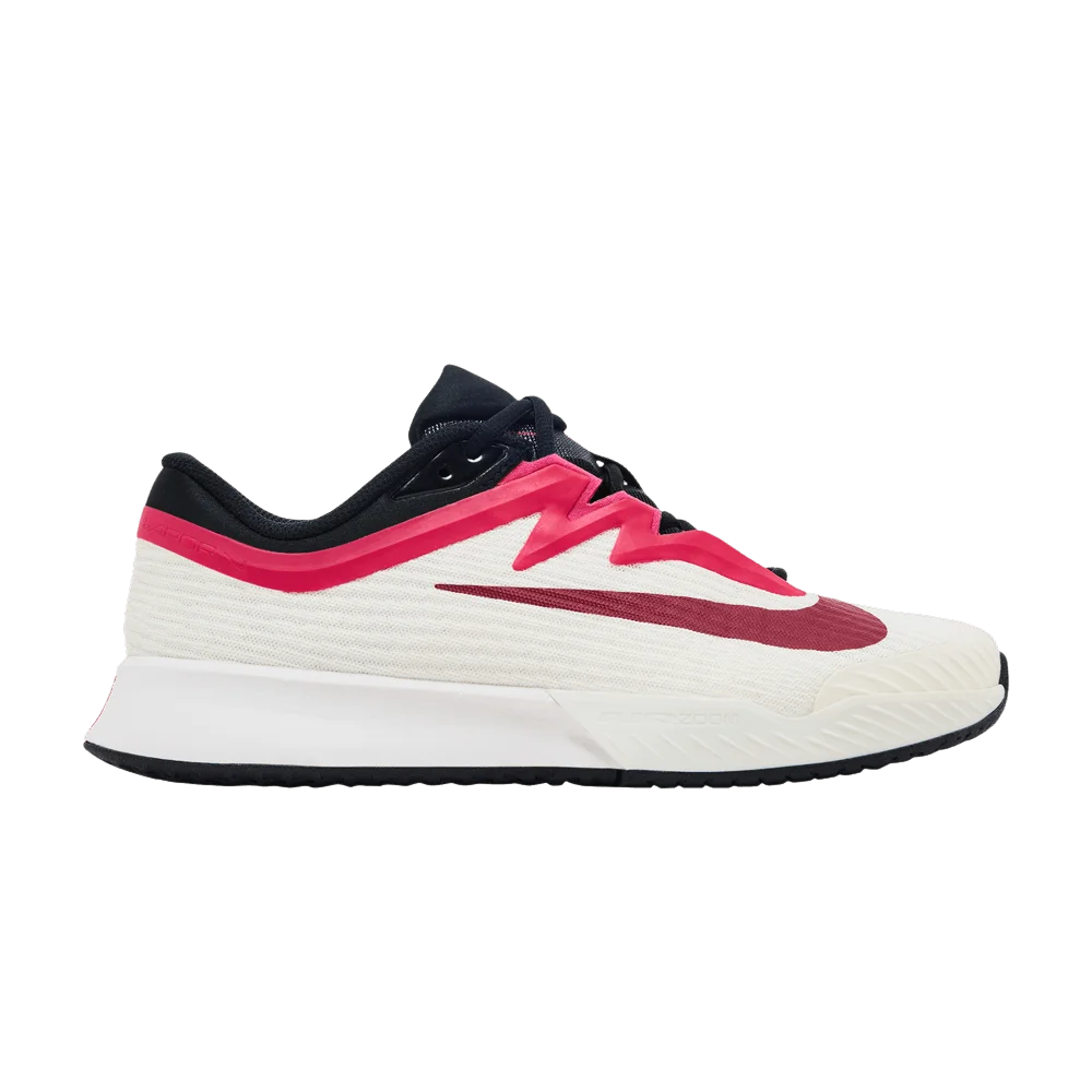 Кроссовки Wmns NikeCourt Air Zoom Vapor Pro 3 HC 'Team Red Rush Pink'