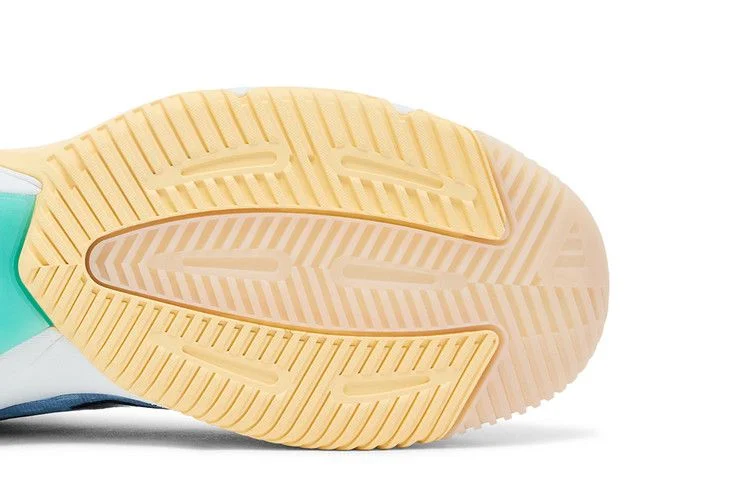Кроссовки adidas Wmns Crazyflight 6 Mid Indoor 'Glow Blue'