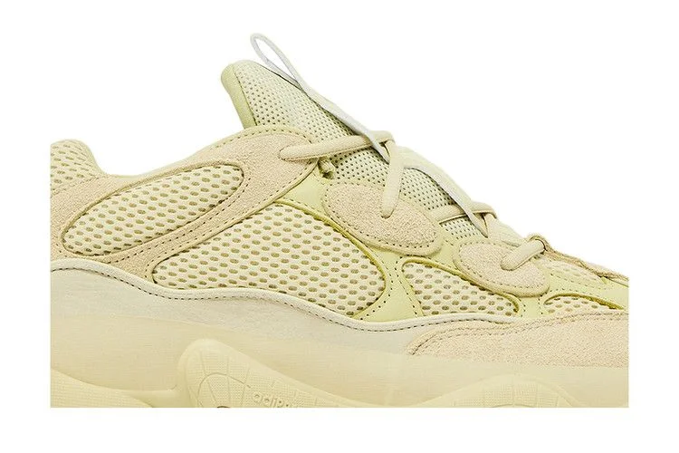 Krossovki-adidas-Yeezy-500-Super-Moon-Yellow-2024-1