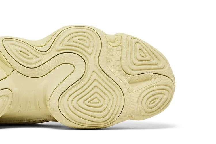 Krossovki-adidas-Yeezy-500-Super-Moon-Yellow-2024-4