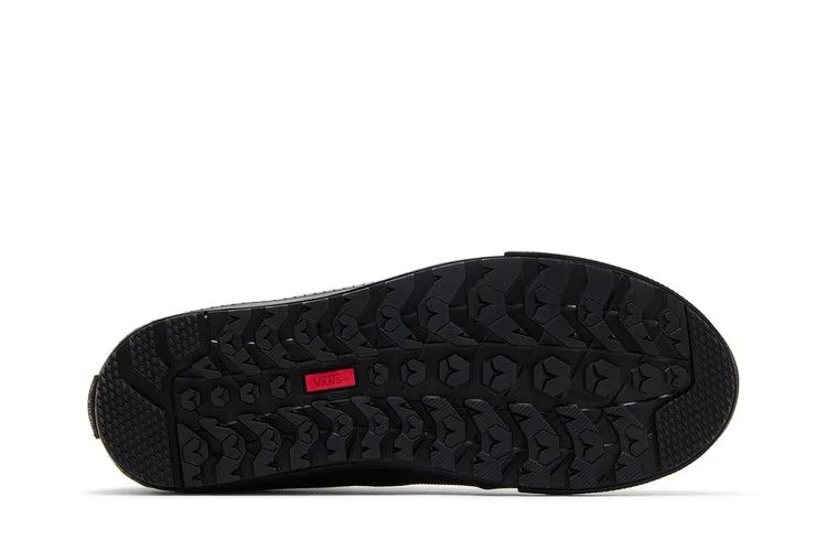 Vans-Sk8-Hi-GORE-TEX-MTE-Triple-Black-3