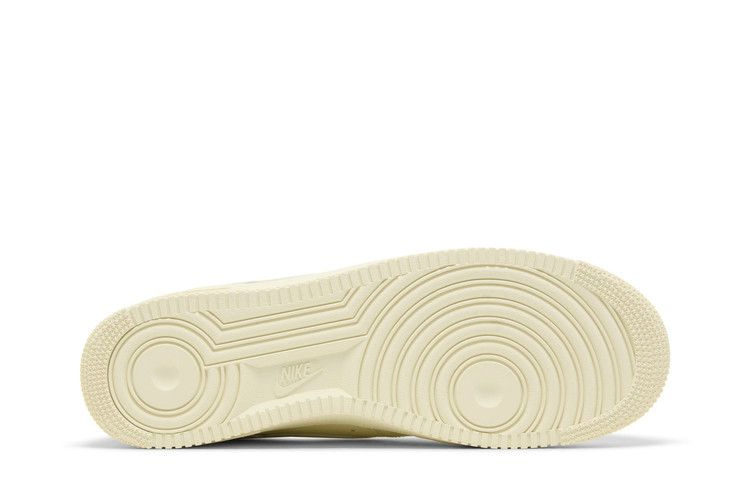 Кроссовки Nike Air Force 1 '07 'Fresh - Coconut Milk'