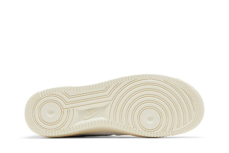 Кроссовки Nike Air Force 1 '07 LV8 'Hoops Pack - White Total Orange'