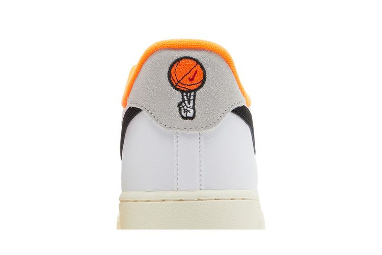Кроссовки Nike Air Force 1 '07 LV8 'Hoops Pack - White Total Orange'