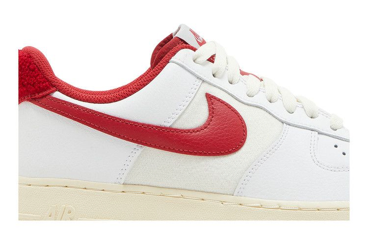 Кроссовки Nike Air Force 1 '07 LV8 'Letterman's Jacket'