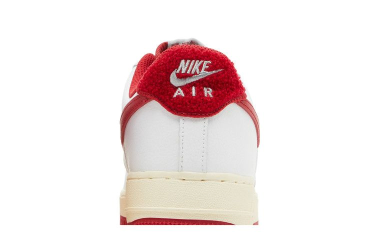 Кроссовки Nike Air Force 1 '07 LV8 'Letterman's Jacket'