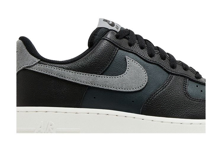Кроссовки Nike Air Force 1 '07 LV8 'Smoke Grey'