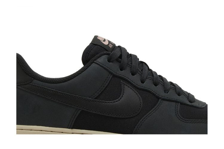 Кроссовки Nike Air Force 1 '07 LX 'Black Red Stardust'