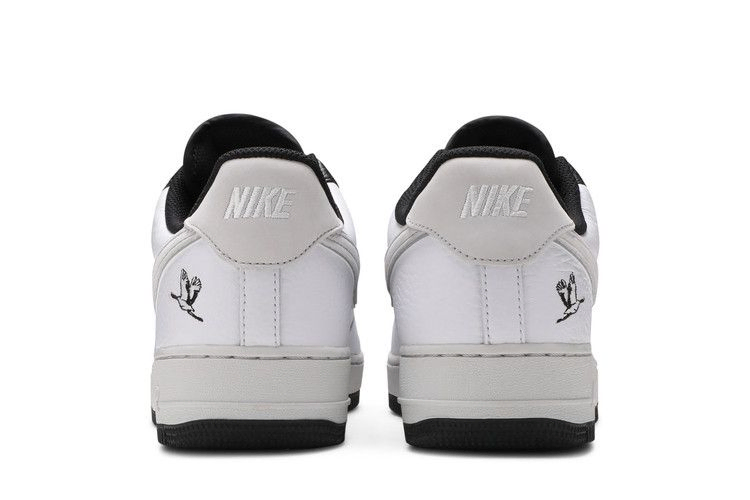 Кроссовки Nike Air Force 1 '07 LX 'Crane'