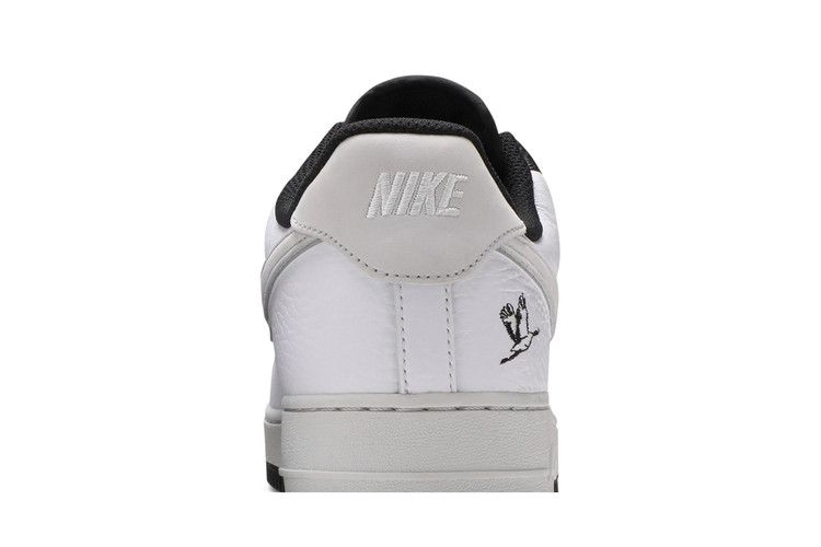 Кроссовки Nike Air Force 1 '07 LX 'Crane'
