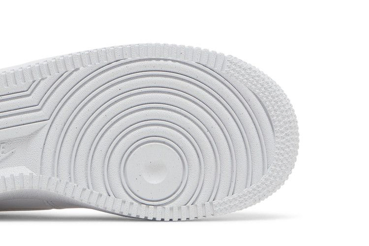 Кроссовки Nike Wmns Air Force 1 '07 Next Nature 'Light Orewood Brown'