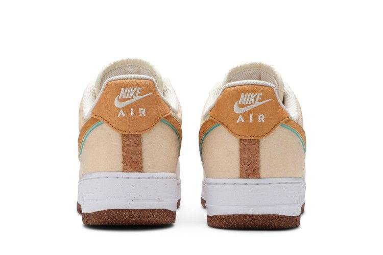 Кроссовки Nike Air Force 1 '07 Premium 'Happy Pineapple'