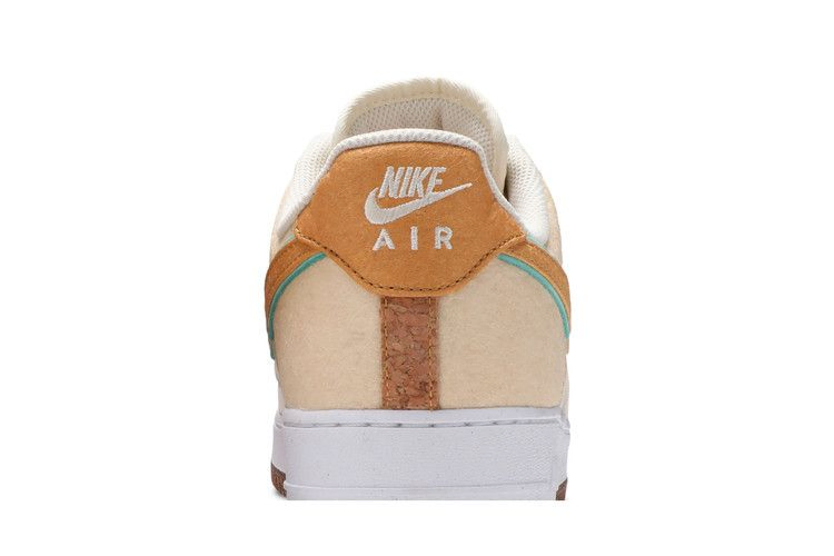 Кроссовки Nike Air Force 1 '07 Premium 'Happy Pineapple'