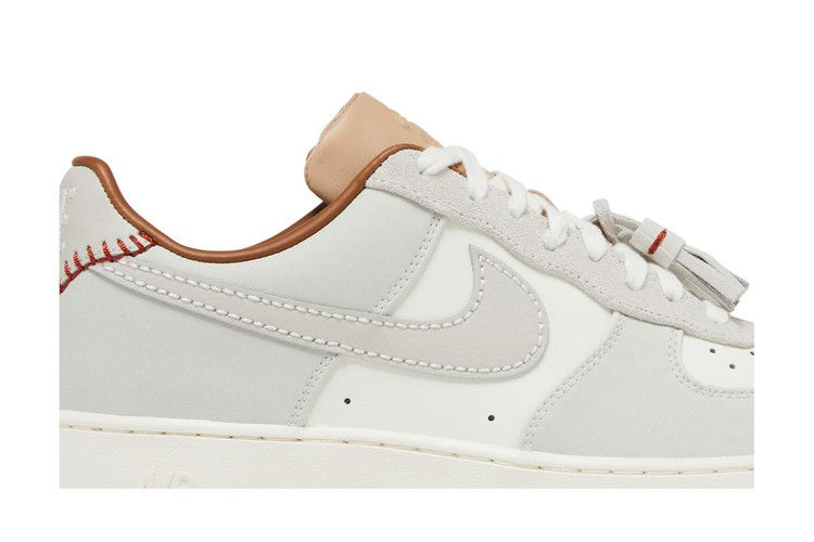 Кроссовки Nike Air Force 1 '07 'Tassels'