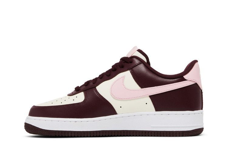 Кроссовки Nike Air Force 1 '07 'Valentine's Day 2023'