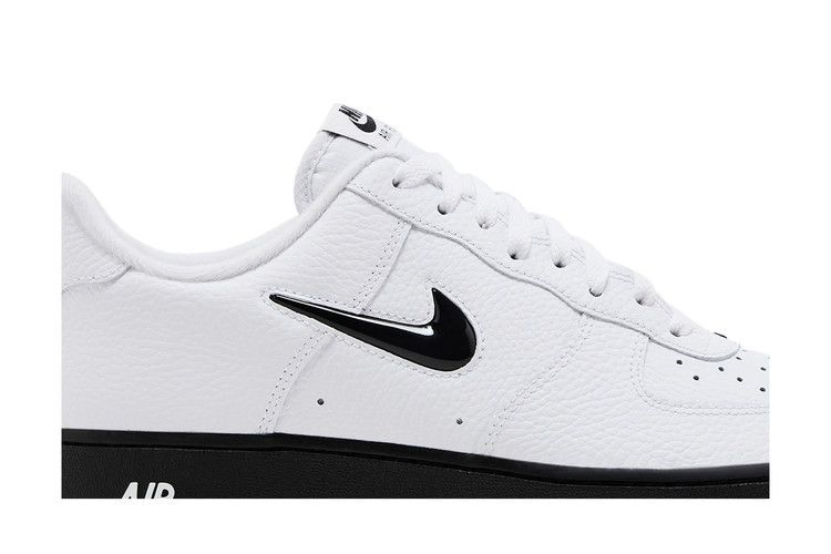 Кроссовки Nike Air Force 1 '07 'White Black Jewel'
