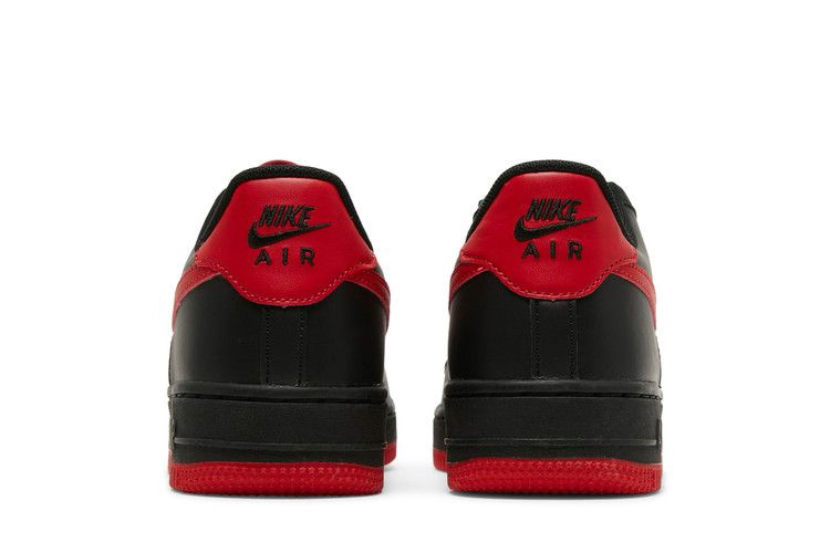 Кроссовки Nike Air Force 1 GS 'Bred'