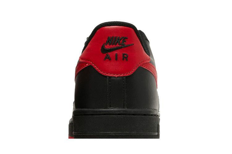 Кроссовки Nike Air Force 1 GS 'Bred'
