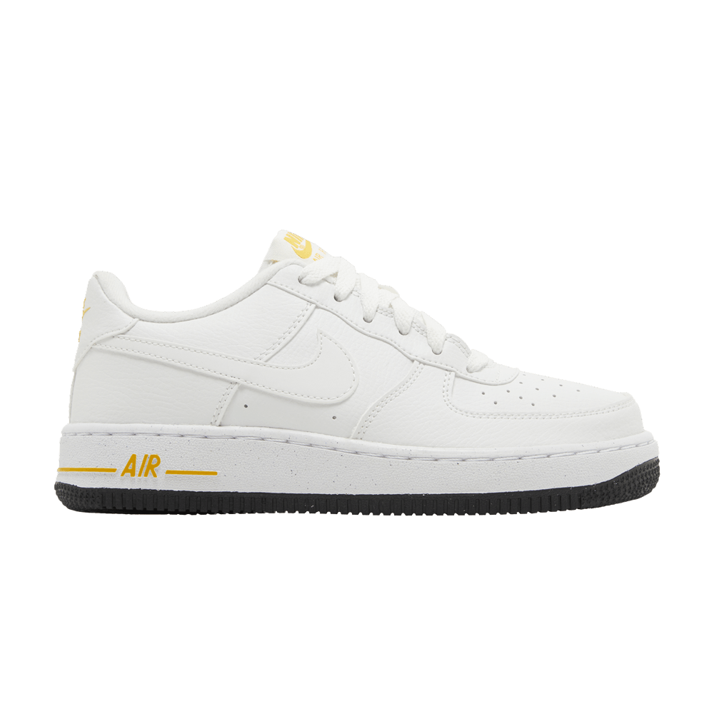 Кроссовки Nike Air Force 1 Impact Next Nature GS 'White University Gold'
