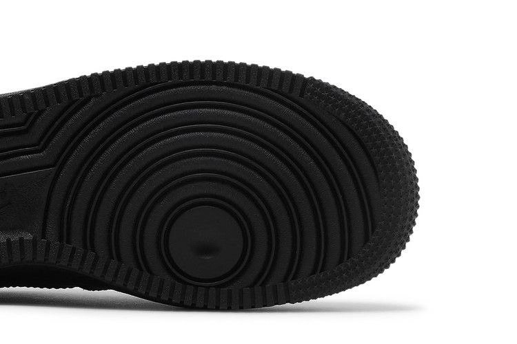 Кроссовки Nike Air Force 1 LE GS 'Triple Black'