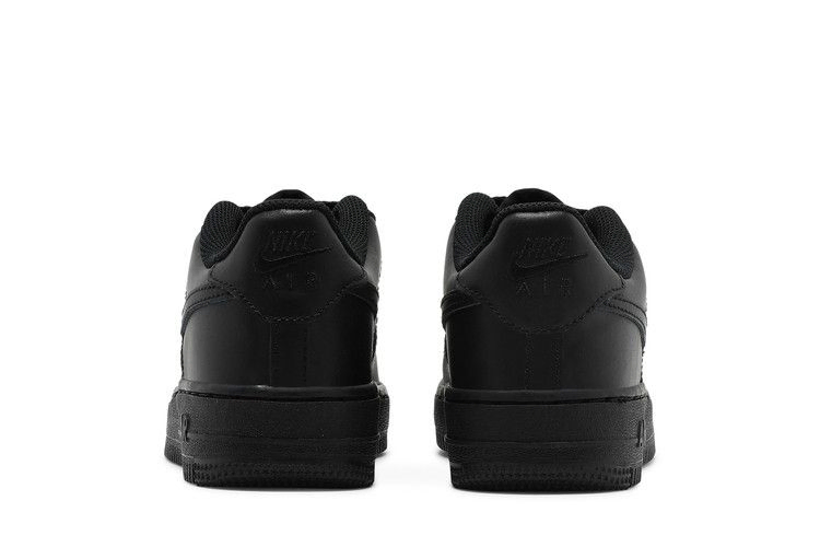 Кроссовки Nike Air Force 1 LE GS 'Triple Black'
