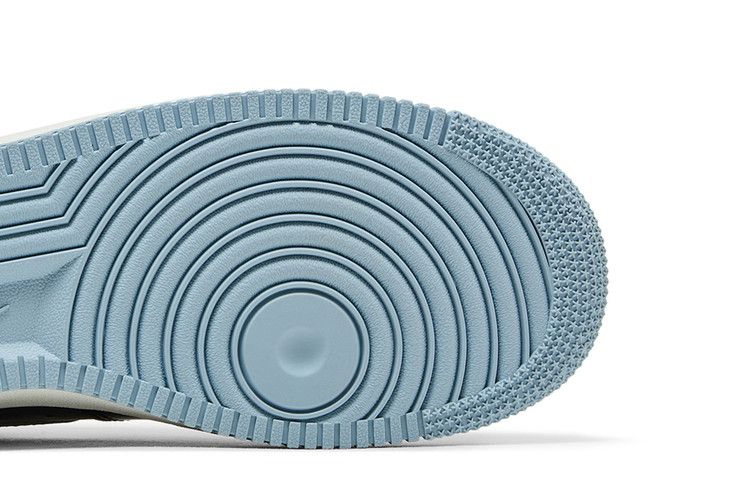 Кроссовки Nike Air Force 1 Low 'Black Iron Grey Patent'