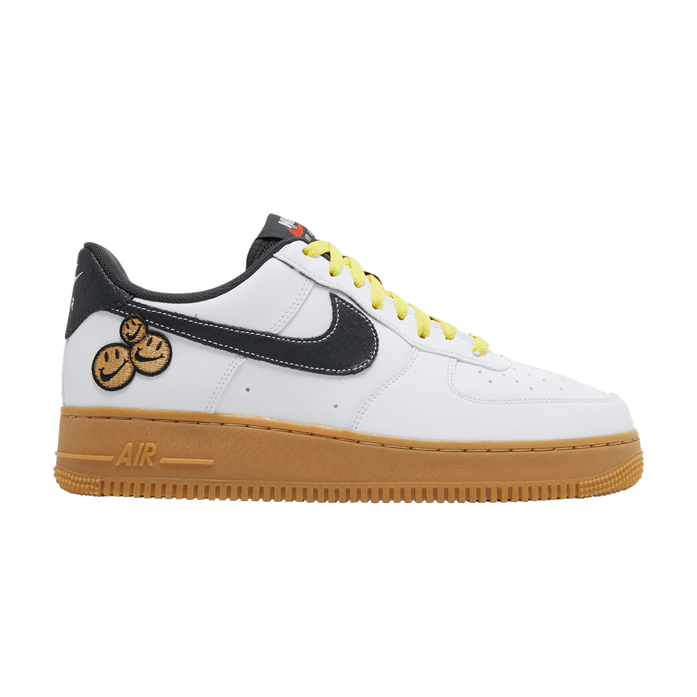 Кроссовки Nike Air Force 1 LV8 'Go The Extra Smile'