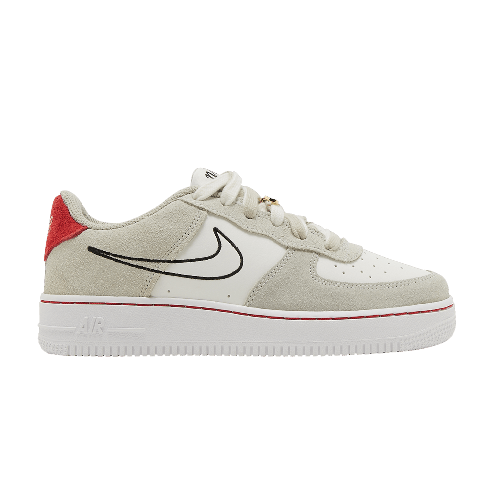 Кроссовки Nike Air Force 1 LV8 S50 GS 'Light Stone University Red'