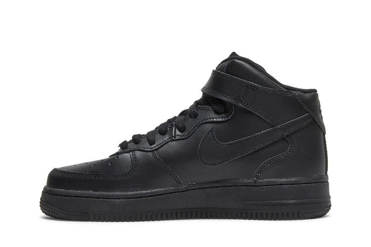 Кроссовки Nike Air Force 1 Mid LE GS 'Triple Black'