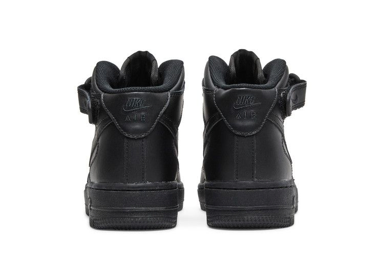 Кроссовки Nike Air Force 1 Mid LE GS 'Triple Black'