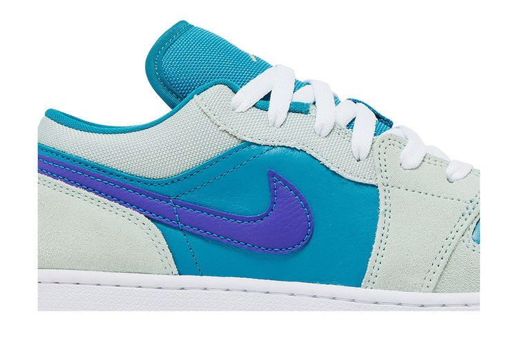 Кроссовки Air Jordan 1 Low SE GS 'Aquatone Concord'